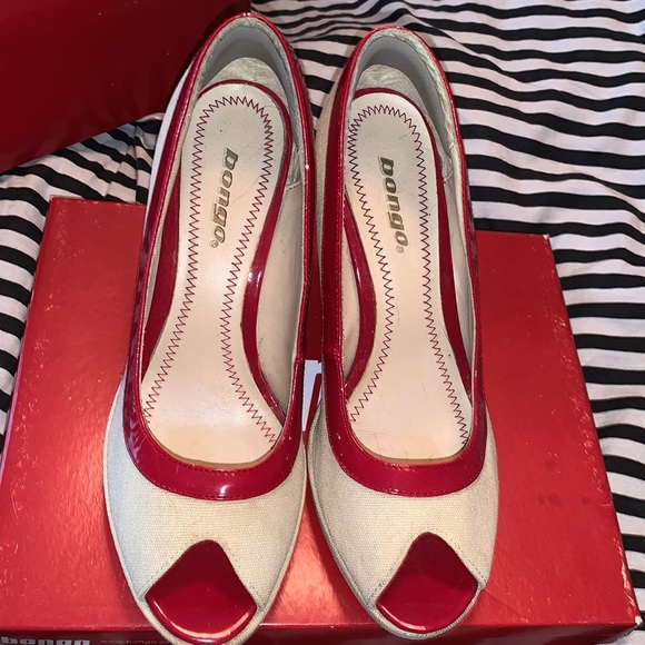 Bongo Red and Tan Heels - Picture 4 of 11